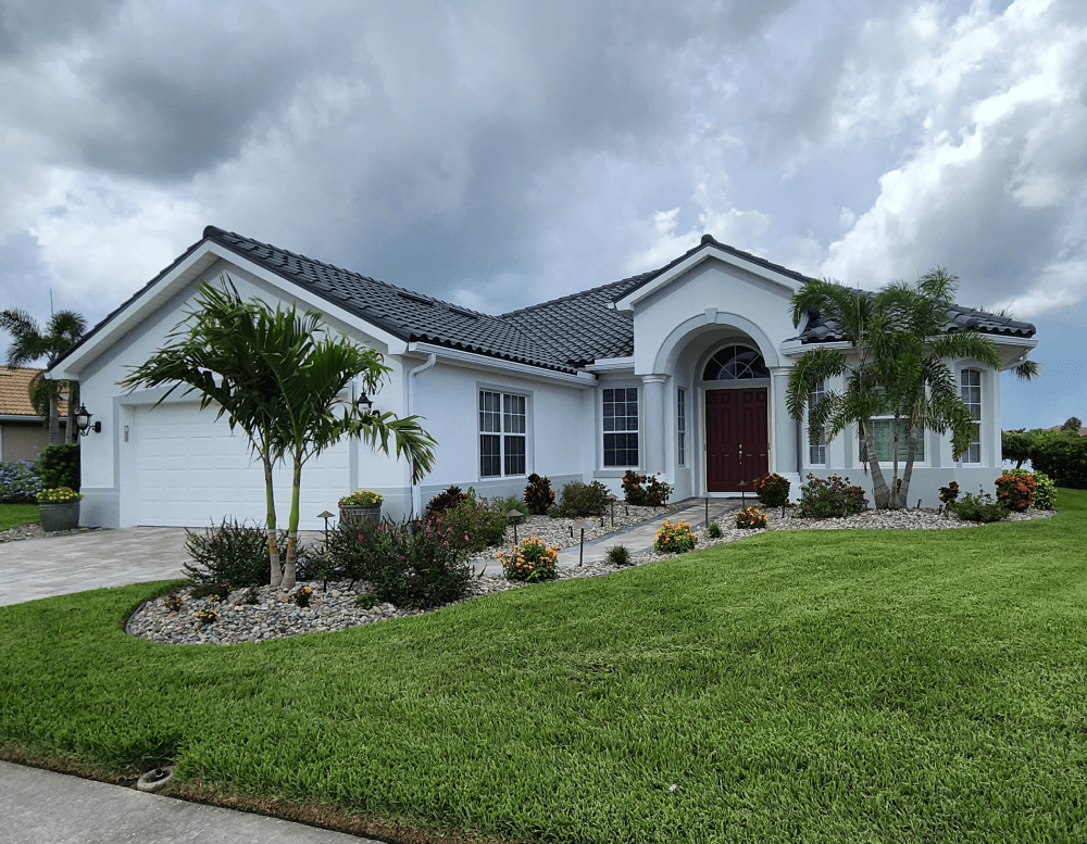 We’re proud to showcase our latest seamless gutter project in the beautiful community of Venetian Golf and River Club! These clean, white 6" seamless gutters were professionally installed to complement the home’s exterior while providing essential protection by efficiently managing roof runoff. A perfect blend of function and curb appeal!